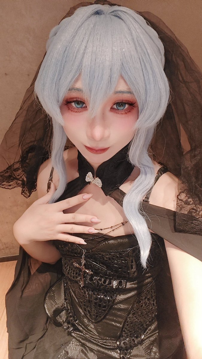 SSSSandymm's tweet photo. 漫展拍了好多自拍~ https://t.co/u1sJIauHqN