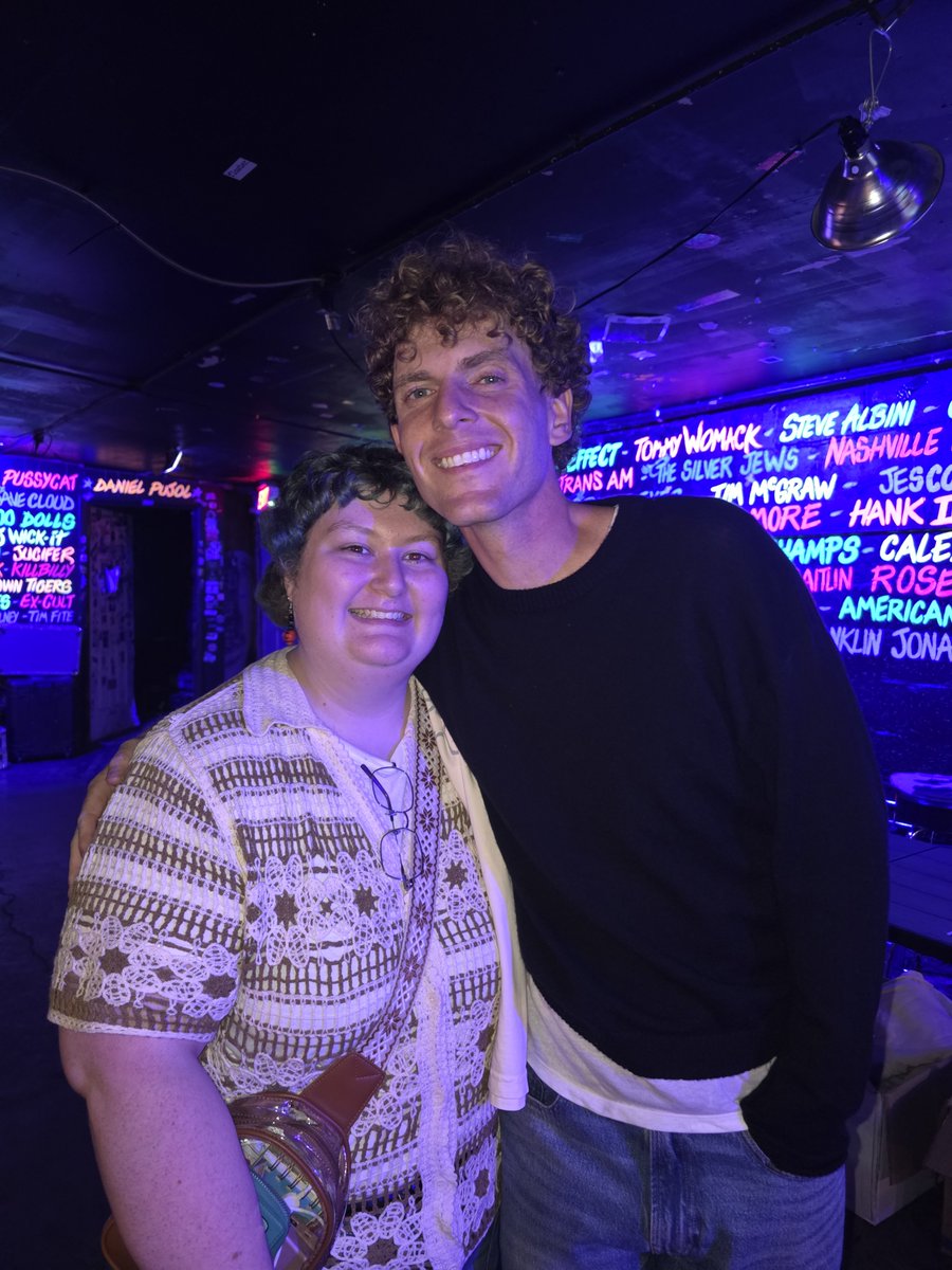 sunrisein0rbit's tweet photo. after all these years, I finally have photos with chase 🥰🥰🥰🥰🫂🫂 https://t.co/gQOMUylipD