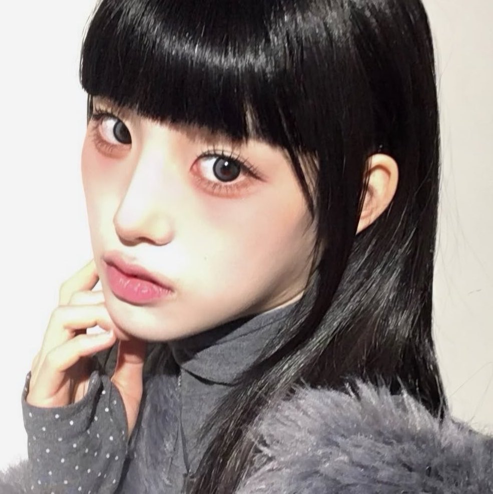 mypinkbow's tweet photo. When you have a daughter #2jiyeon https://t.co/oTRAcb5pBd