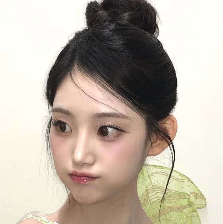 mypinkbow's tweet photo. When you have a daughter #2jiyeon https://t.co/oTRAcb5pBd