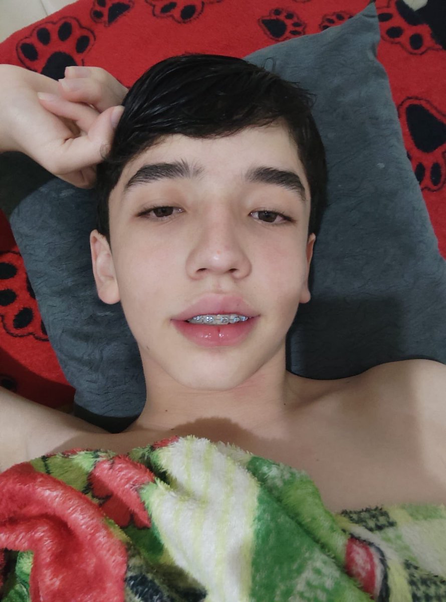CamiloAnde92880's tweet photo. Todo un ángel 😇 https://t.co/mpnzN67AsF