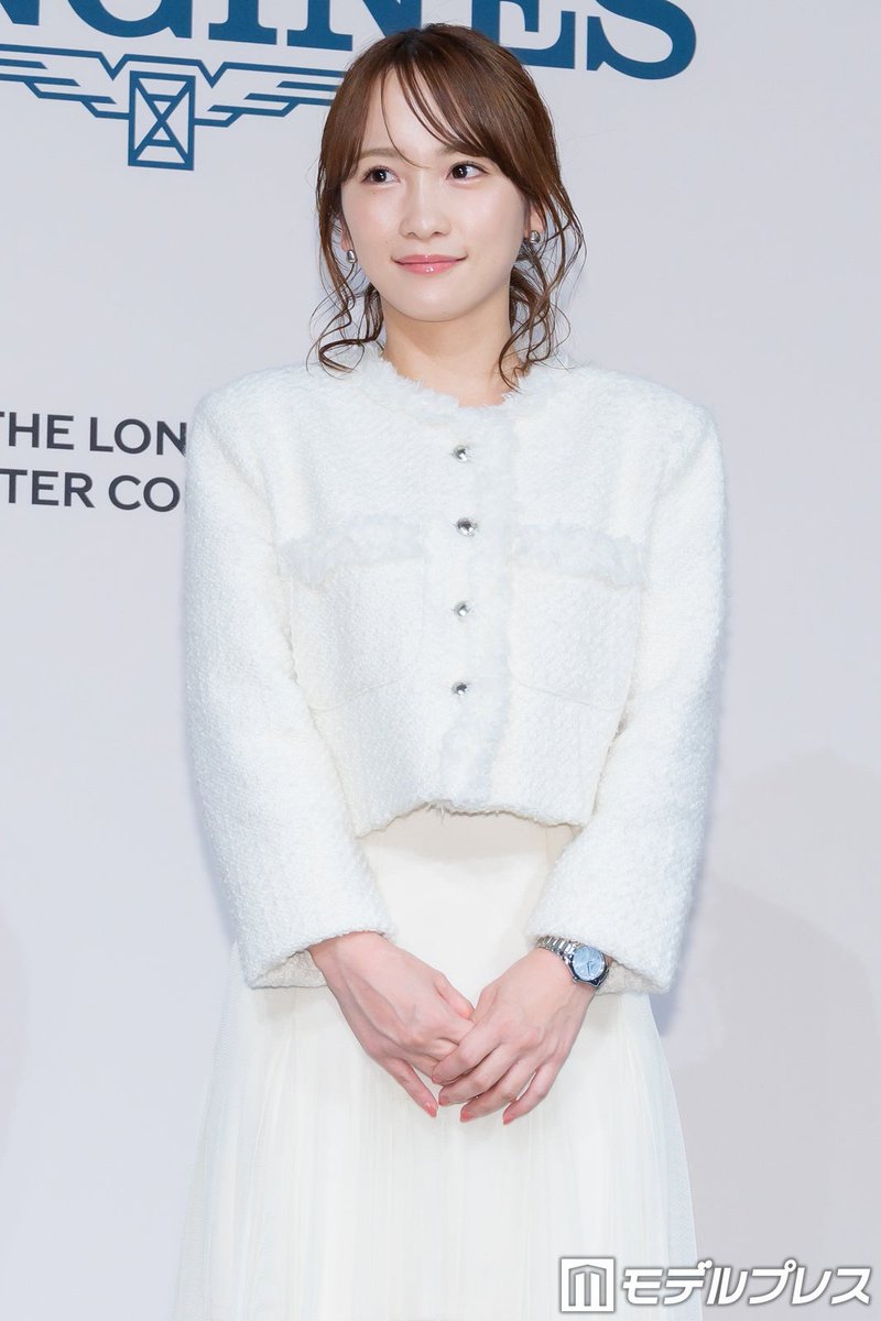 modelpress's tweet photo. 【写真追加📸】川栄李奈＆本田響矢
『ロンジン マスターコレクション クロノ モノプッシャー』発売記念イベント出席⌚
https://t.co/vHBzZImI16

▫️川栄、AKB48メンバーの結婚式回想💭
卒業から11年経った現在もメンバーから
「『性格が全く変わらないね』と言われました（笑）」

▫️本田、フィルムカメラを愛用🎞️
遠征での撮影現場で「風景を撮ったり」