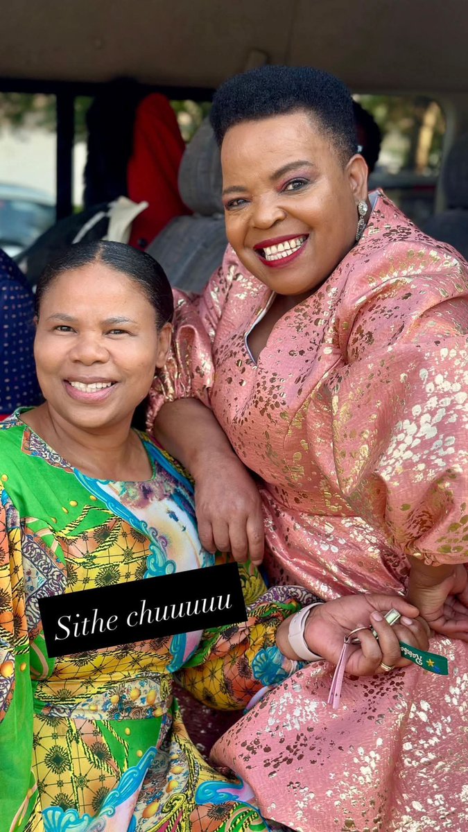 MzansiThirdEye's tweet photo. Kholeka Dubula and Dr Rebecca Malope aging like fine wine https://t.co/HdoiQWOhuS