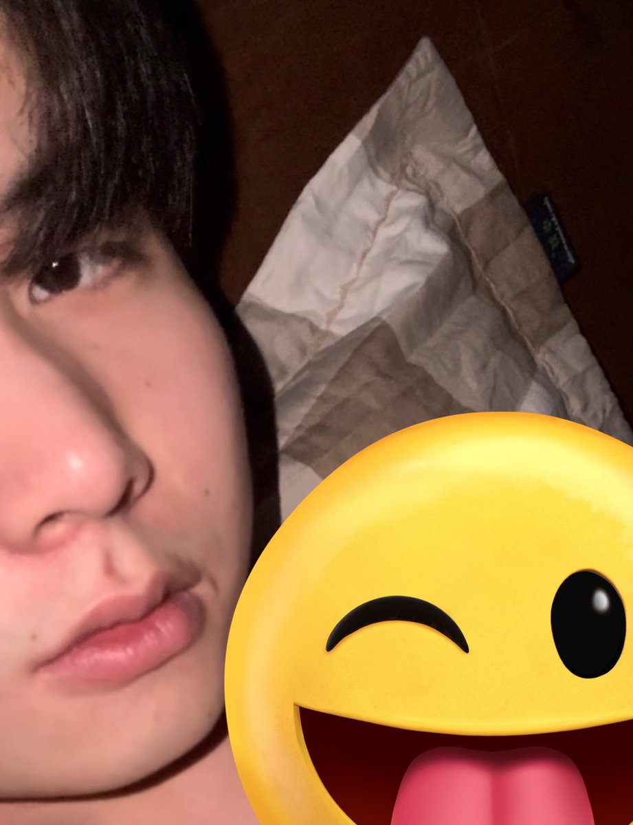 BShuan80089's tweet photo. 喂喂喂 有人吗🤣 https://t.co/uO5MrJtXJe
