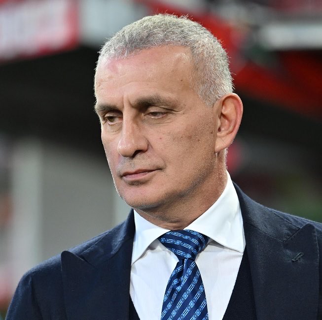 GHTHaberTR's tweet photo. Türkiye Futbol Federasyonu Başkanı İbrahim Hacıosmanoğlu, hakem soruşturmasıyla ilgili Hürriyet'e yaptığı açıklamada, sürecin sağlıklı yürütülmesi için devletle iş birliği yapacaklarını belirtti. https://t.co/6EqJVvel6w