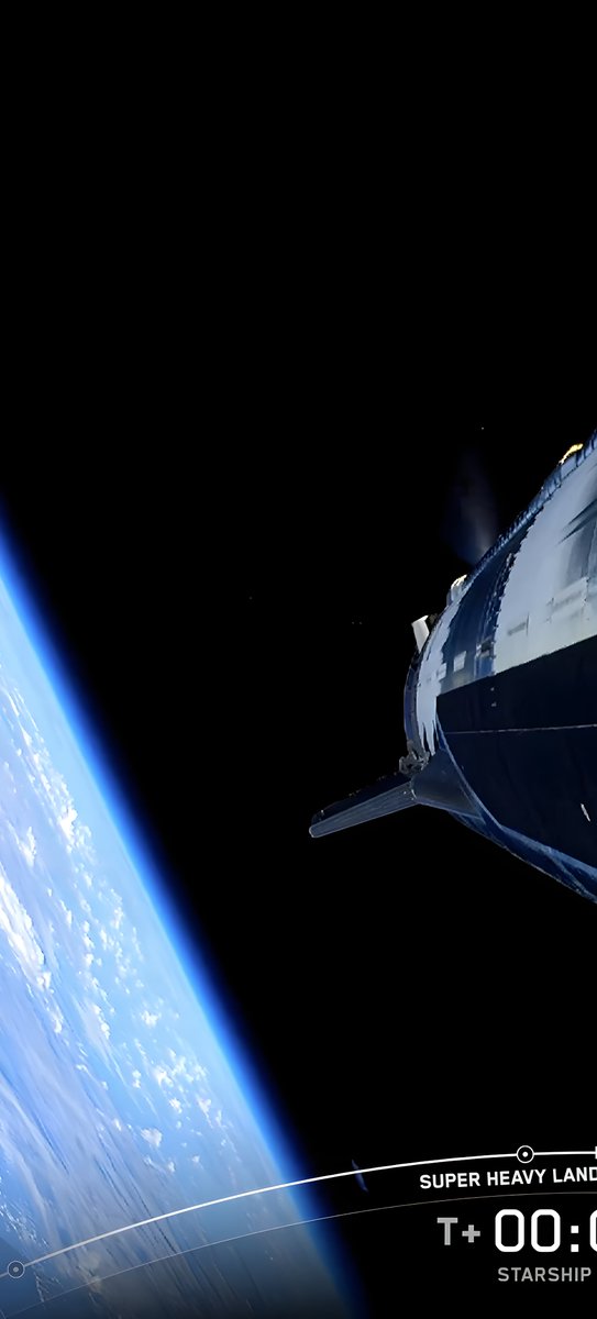 XFreeze's tweet photo. Starship makes science fiction look outdated https://t.co/AIbCQfQRnP