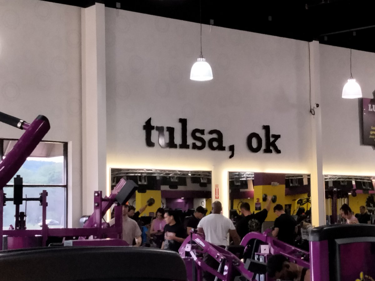 joeybrite1's tweet photo. @PlanetFitness has a motto:
'come as you are, leave a little stronger'

A group of us addressed their heinous policy of allowing men in the women's locker area in 2024 at several Planet Fitnesses in Tulsa, Oklahoma. 
@westcoastterf @GabsClark5
We spoke with managers at two of their locations who said they personally would not allow men in their locker rooms, but Planet Fitness never removed their 'inclusive' language from their mission statement.
Planet Fitness HATES women and their practices promote violence against women. I hope they LOSE everything. The government needs to investigate and shut their facilities down once and for all.
@FEC @USCPSC @JudgeJeanine
