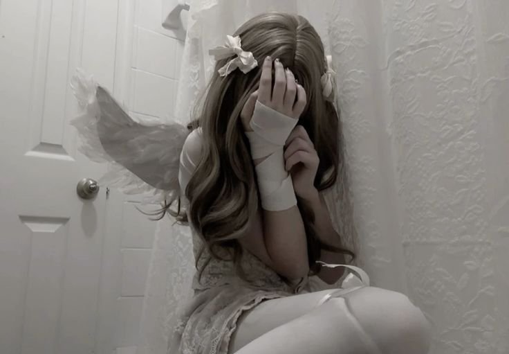 fleshpuree's tweet photo. ur gross everything about u is so gross n you deserve to feel pretty n dainty, sux ur trapped in an ugly pig body tho. u could be an angel one day if u tried hard enough https://t.co/YPOF1fg0PB