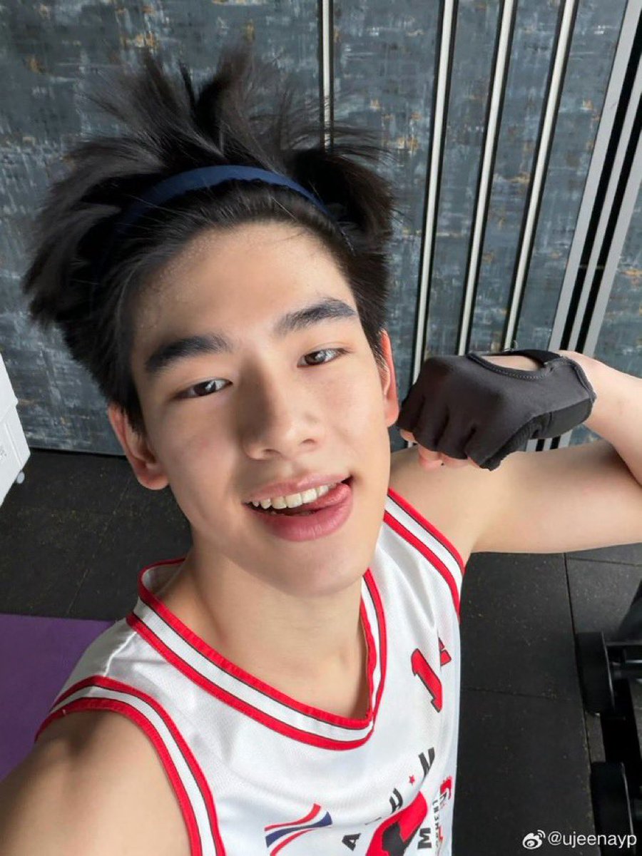 KKankawee's tweet photo. พี่อัย .. ขยันออกกำลังกายขนาดนี้ 💪🏻💪🏻#CCCsummercrush ได้เห็นซิกแพคแล้วร่ะ
สู้ๆ งับ ต้าวยูกม๋าของหม่ามี้🐶❤️🤓
#ทีมหม่ามี้หน้าจอ #ลูกหล่อบอกต่อเรื่อยๆ #ujeenayp_ #yujeenyugene #ujeenugene #Ujeen #ujeenugene @ujeenayp_ https://t.co/QwW2KBSP7D