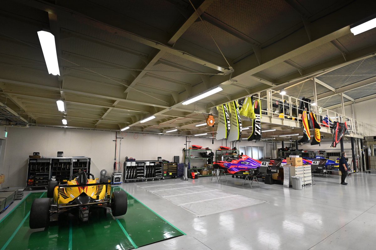 bmaxracing's tweet photo. 新工場への業務集約、安全祈願についてのリリースを公開しました。

✏️リリースはこちら
https://t.co/jcoLGyIpSa

職場環境も充実していますので、事務スタッフ、マネージャーの求人への応募もご検討ください🙇

#AYASEPRIDE 
#bmaxracing 
#bmaxengineering 
#BmaxCustomFactory 
#風神_with_bmax https://t.co/By5VuDNfLK