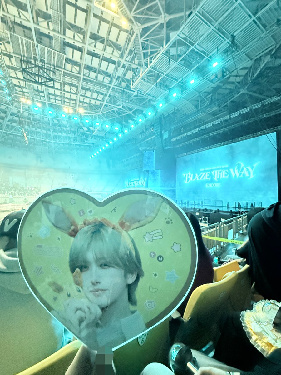 1itt3N's tweet photo. 두 번 봐도 재미잇는 앤팀 앙콘입니다,, 🦸‍♂️🫶🏻 https://t.co/66qy1dUx1A