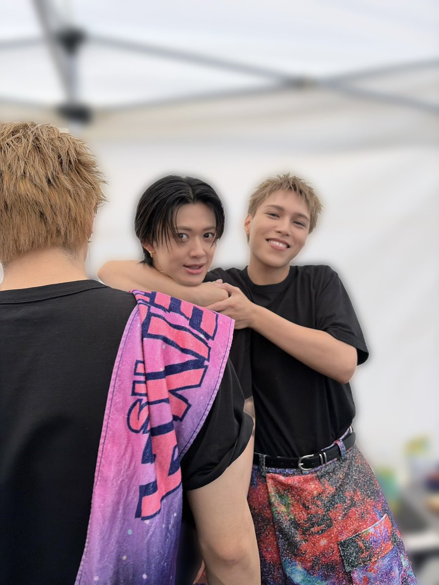 buddiis's tweet photo. オフショットを公開

📸サービスされていたFUMINORI https://t.co/3WbKhGgj25