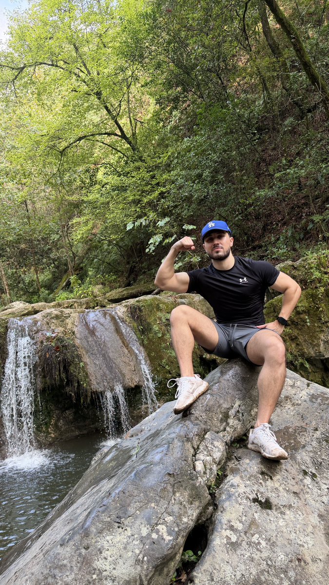 jordan_esca's tweet photo. 💪🏻🌳 https://t.co/wp0USqtywH