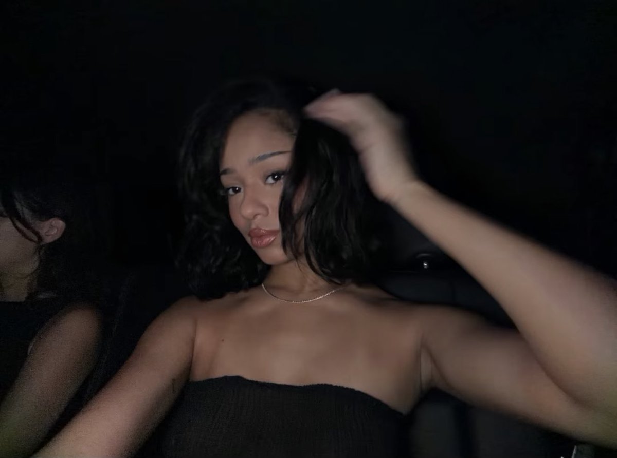 FRUITXSNACK's tweet photo. Genuinely one of the most gorgeous humans to walk this earth my god 🥀 https://t.co/tk9aXWr3Hv