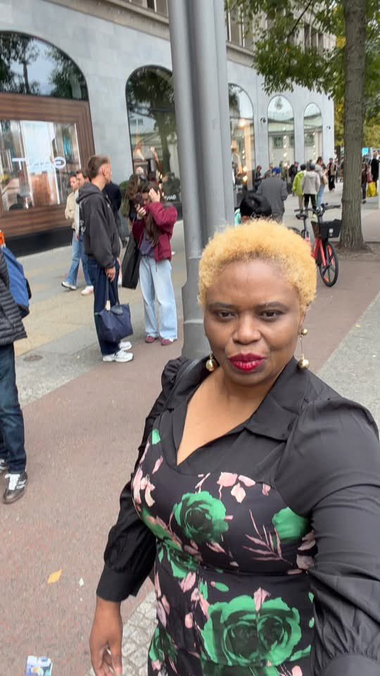 nkechi_first's tweet photo. Take me baton Berlin 😂🚀 #nkechifirst #travelphotography https://t.co/8rJEMKi5Qy