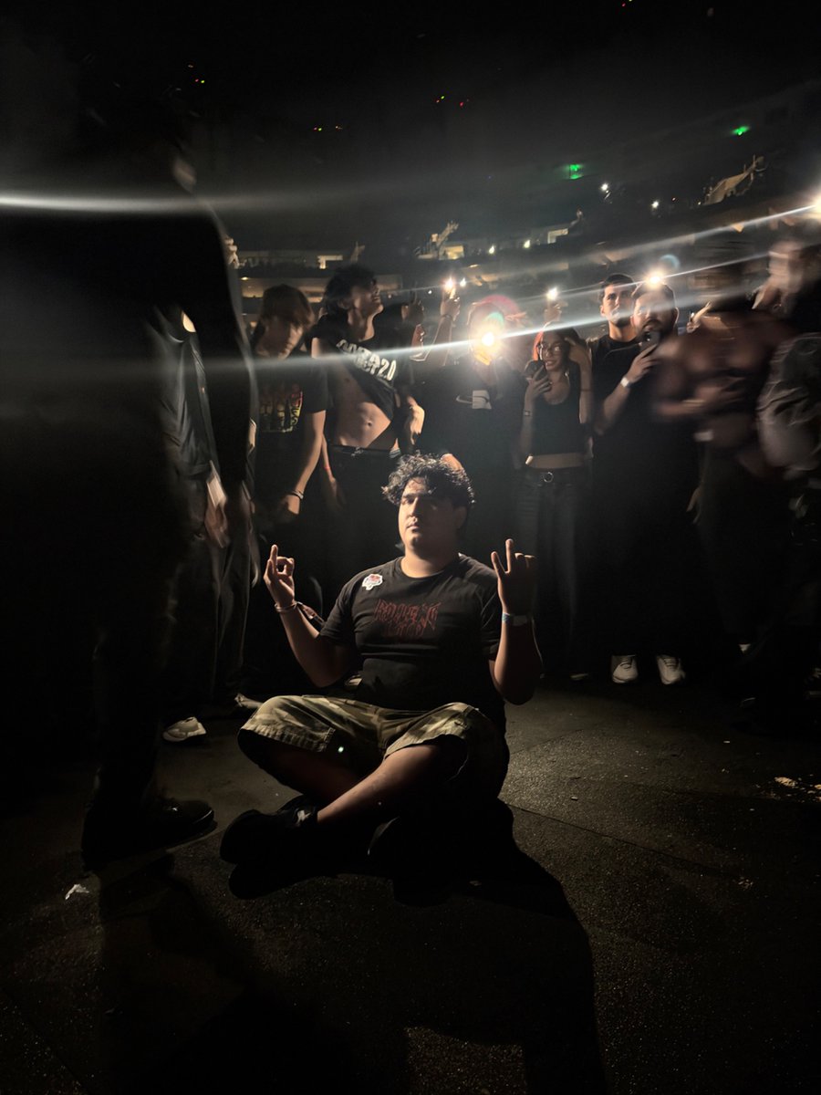 rayhahaz's tweet photo. we got people meditating for Playboi Carti right now in the pits 😭😭 https://t.co/KI5hjd701Z