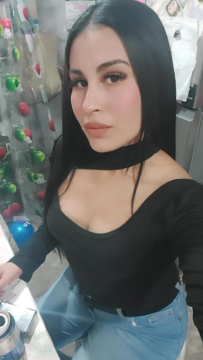 xcuckoldfetishx's tweet photo. @johnz563357 Nos comparte su deliciosa esposa "Ella es mi puta buscamos dotados y me da mucho morbo que le digan comentarios fuertes y me encanta cuando se la cogen frente ami"

Vayan a seguirlos

#Cuckold #Hotwife #Cornudos #Corneador https://t.co/Fnj3KcShpb