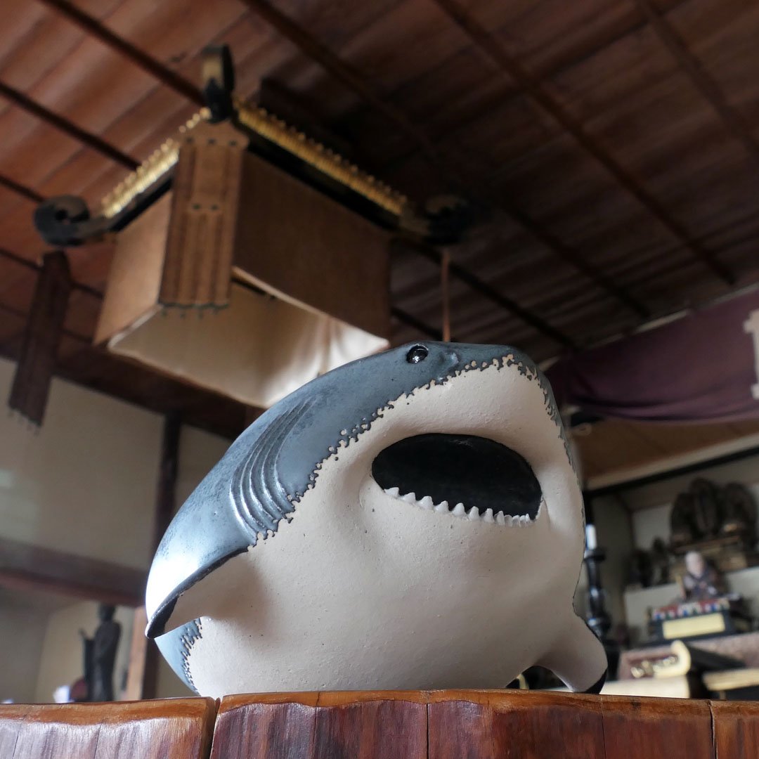 ceramimic2021's tweet photo. ホホジロザメ形マグカップ🦈
#サメ #マグカップ #shark #mug https://t.co/FCMcNKn1rf