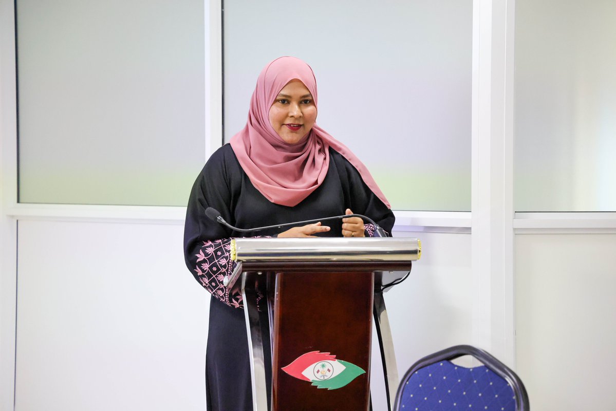 MNACAMALDIVES's tweet photo. A knowledge-sharing session regarding ACC’s participation in the 7th GlobE Network Plenary Meeting was conducted for investigators, facilitated by Lead Anti-Corruption Intelligence Analyst Firushana Ibrahim.  @ACC_Maldives https://t.co/QkclMRZAY2