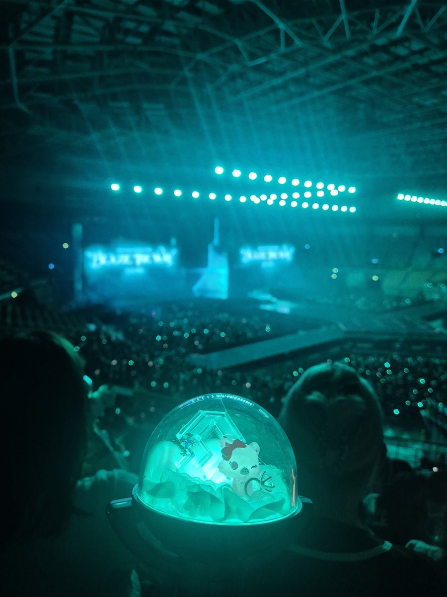 chuS2cream's tweet photo. 즐거웟다~ ♡
또 만나요 앤팀 🫰🏻 https://t.co/twZrZdzQ1y