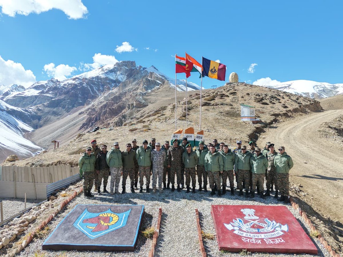 UBArea_IA's tweet photo. 🇮🇳 BEYOND CLASSROOMS. INTO THE FRONTIER. WHERE STRATEGY MEETS REALITY!

Leadership is forged by experience, not just instruction!

A delegation of Student Officers and Directing Staff of the #HigherCommandCourse visited the forward areas of #GarhwalSector, witnessing first-hand the demanding operational environment, formidable terrain and unique security challenges of the frontier.

From strategic lessons to ground realities, the visit sharpened operational understanding, broadened perspectives and reinforced the essence of military leadership.

SEE THE TERRAIN. UNDERSTAND THE CHALLENGE. LEAD WITH CONVICTION!

#IndianArmy #IndianArmedForces #HigherCommandCourse #GarhwalSector #भारतीय_सेना #गढ़वाल_सेक्टर

@adgpi @panchshulpulse @PRODefDehradun @suryacommand @IbexRadioTarana @radioibextarana @voiceofspiti @voiceofkinnaur  @ProDefLko @SpokespersonMoD @DefMinIndia @ia_awc