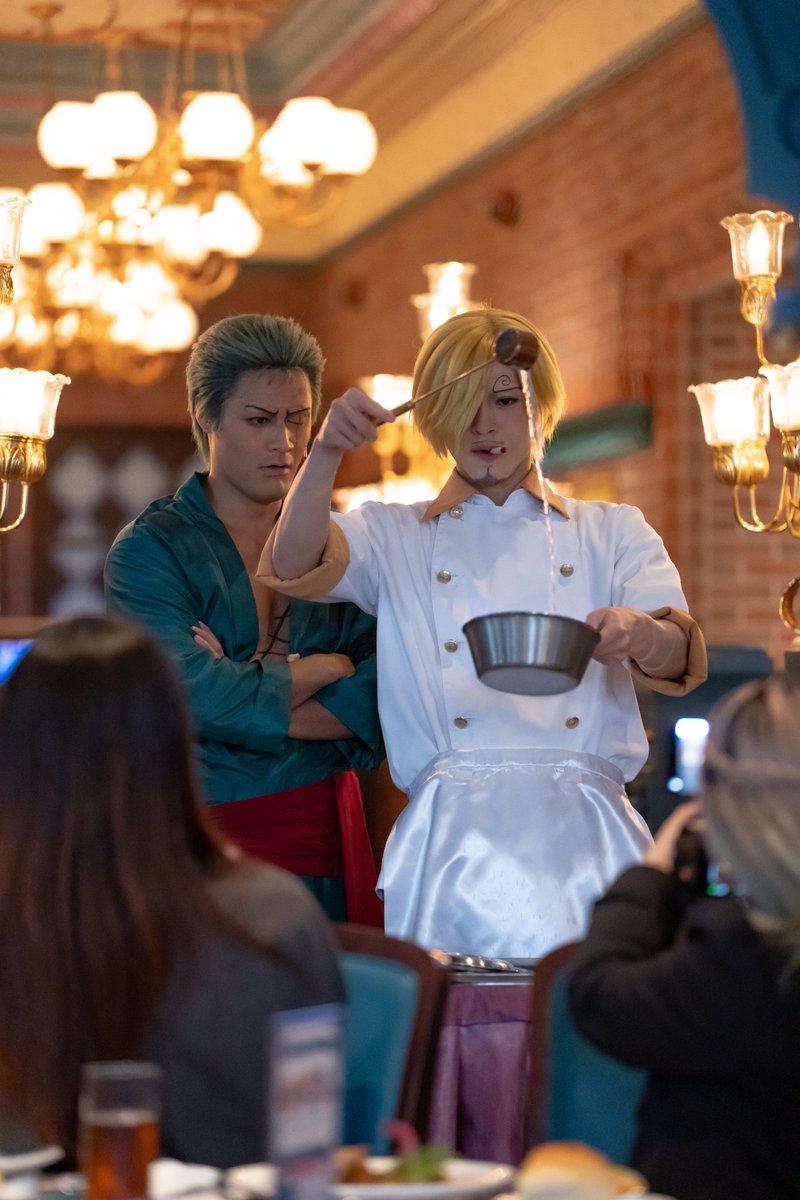 myfave_y_photo's tweet photo. 10/5 

真後ろでサンジくんの料理観察してたゾロ

#USJファン
#サンレス https://t.co/sVU6YCTEPw