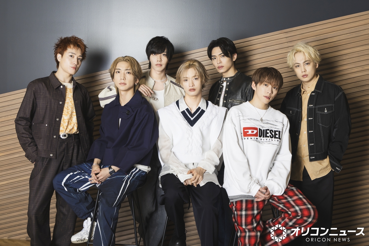 oricon's tweet photo. 舞台『IMPACT26』10/6(火)より公演再開
グッズ販売も開始
https://t.co/7qkpAmZ8V2
⠀
構成・演出を滝沢秀明氏が手掛け、IMP.、CLASS SEVEN、TRAINEEなどが出演する舞台。10/2～4まで、出演者の体調不良のため、公演を中止していた。 https://t.co/vYCHTcXuJM