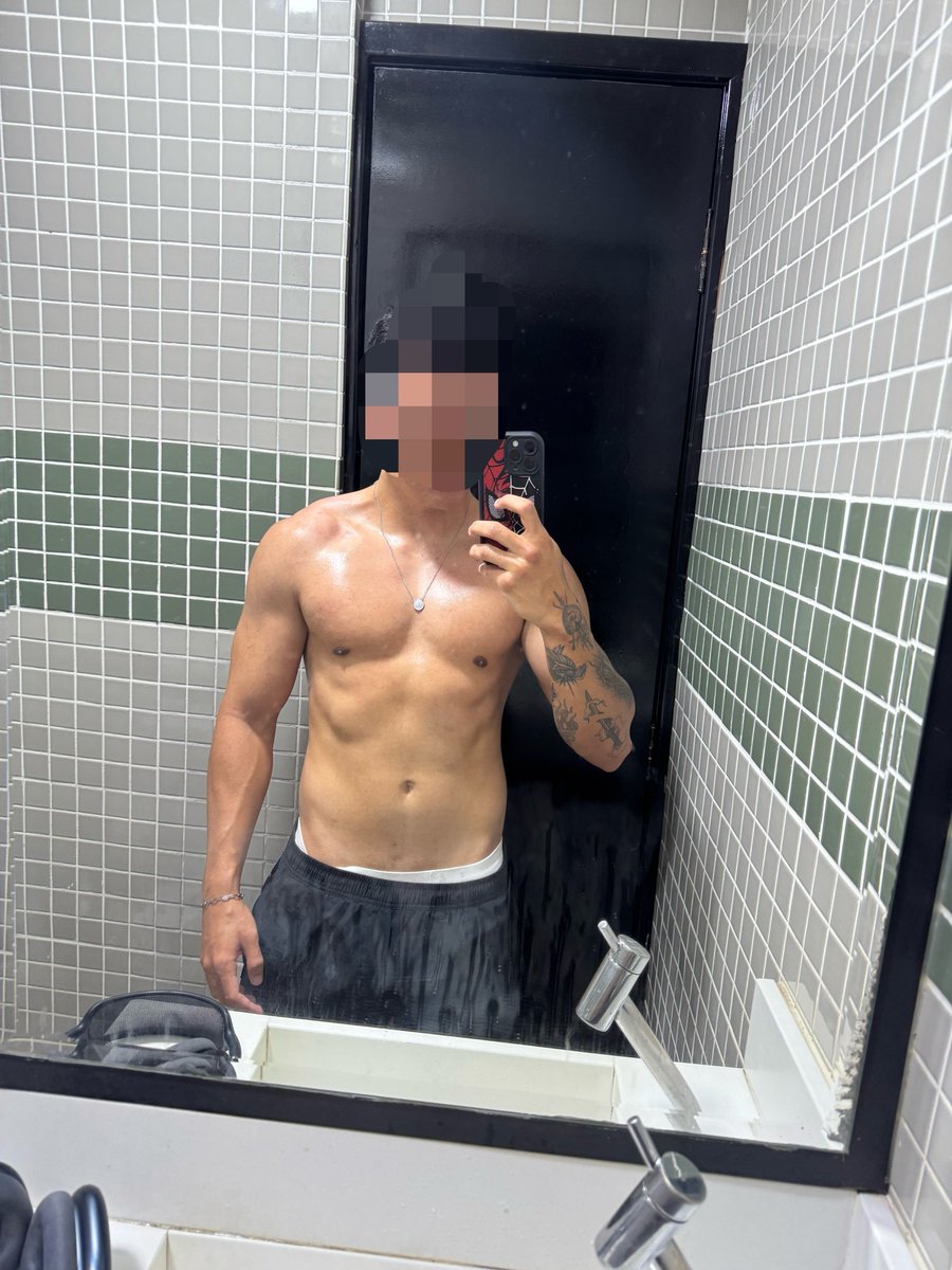 Aleatorio12223's tweet photo. #PINTOSAWARDSㅤㅤ 
#PINTOAWARDS
#PINTOAWARDㅤㅤㅤ 
#XOTAAWARDSㅤ 
#XOTAWARDSㅤ 
#PEITOSWARDSㅤ 
#PEITOAWARDSㅤ 
#TROCONUDSㅤ 

❤️ = 📸 tesao da madrugada assistindo um filme https://t.co/jxRC8P80ni