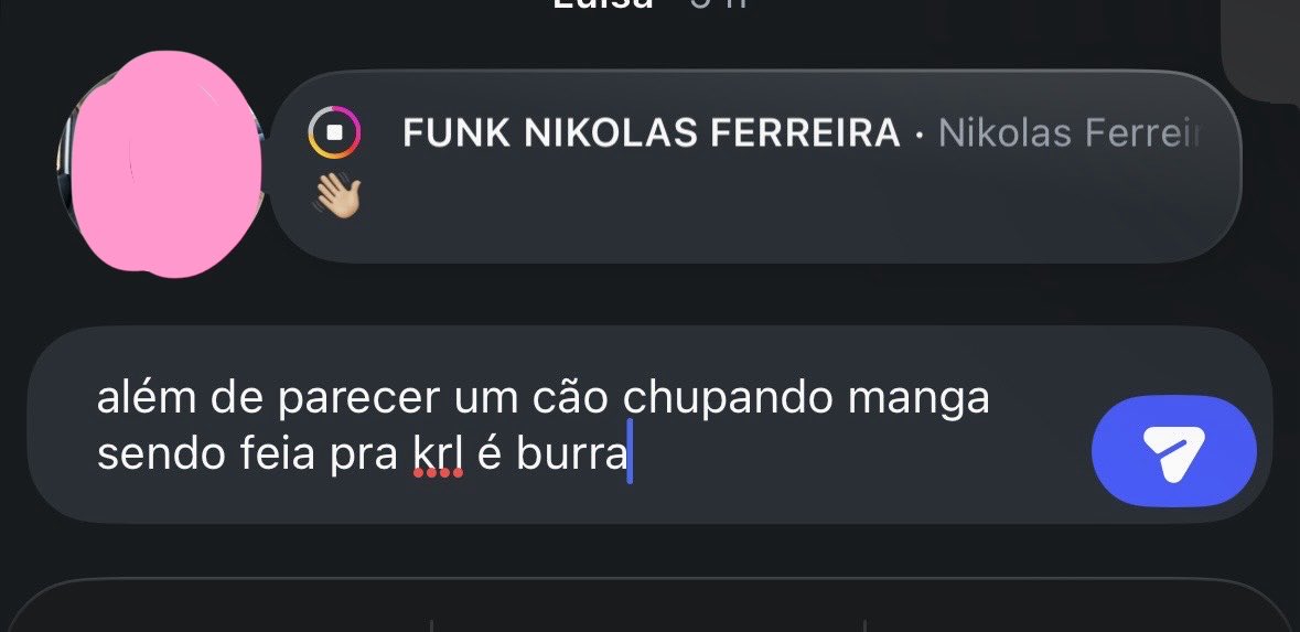 miinzao's tweet photo. dedo coça as vezes https://t.co/EioSLjD357