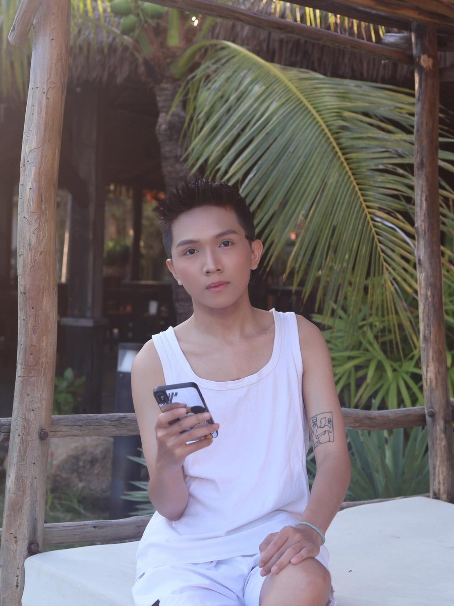Karinbenitez94's tweet photo. ướng https://t.co/D4k56B4gWz