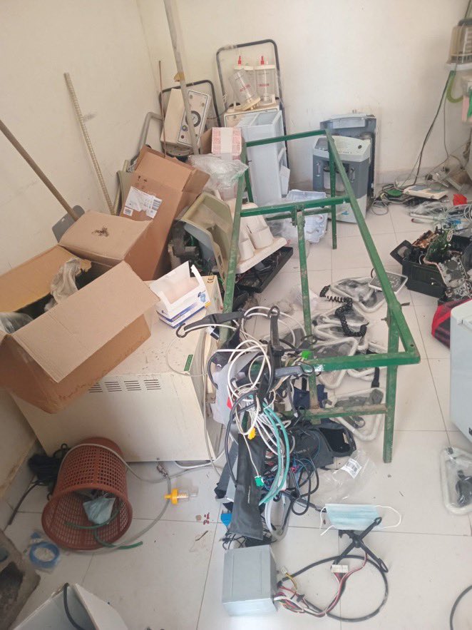 ZeraTsionWJ's tweet photo. A glimpse of the looting of Awash hospital in Mek’ele by the Genocidal ENDF and the treasonous Simret camp https://t.co/ZuX5XfYDSY