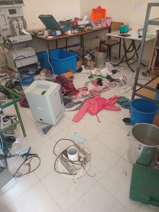 ZeraTsionWJ's tweet photo. A glimpse of the looting of Awash hospital in Mek’ele by the Genocidal ENDF and the treasonous Simret camp https://t.co/ZuX5XfYDSY