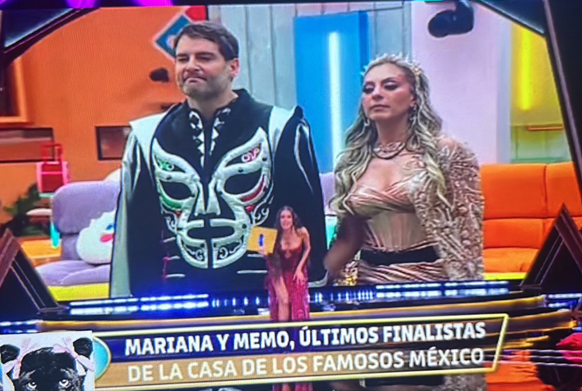 YahelizE's tweet photo. #LaCasaDeLosFamososMx LA PEOR TEMPORADA NINGUNO DE ESTOS DOS PENDEJOS MERECÍA GANAR https://t.co/ZXwaIWXUxj