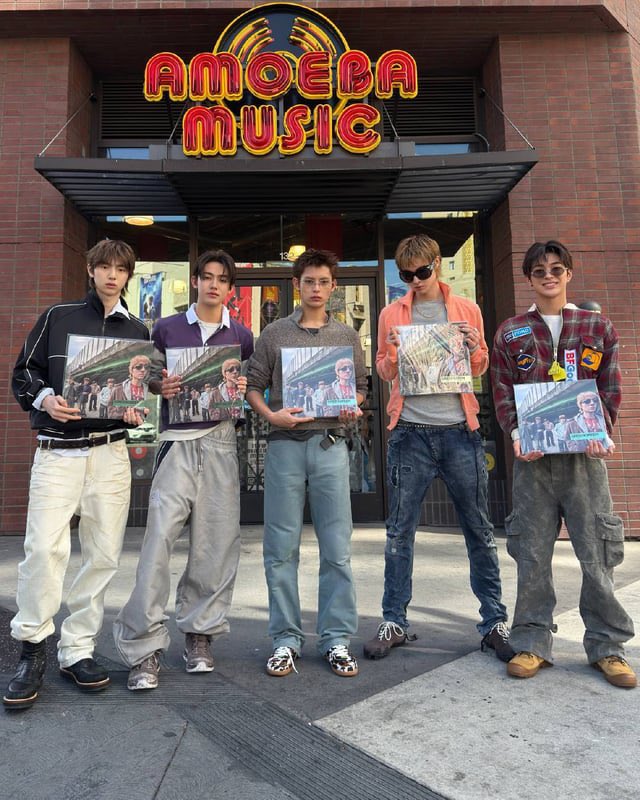 iamurtini's tweet photo. i’m flying into la soon and i’m hoping to have the time to go to amoeba music 😭 https://t.co/5IAPzMMTei