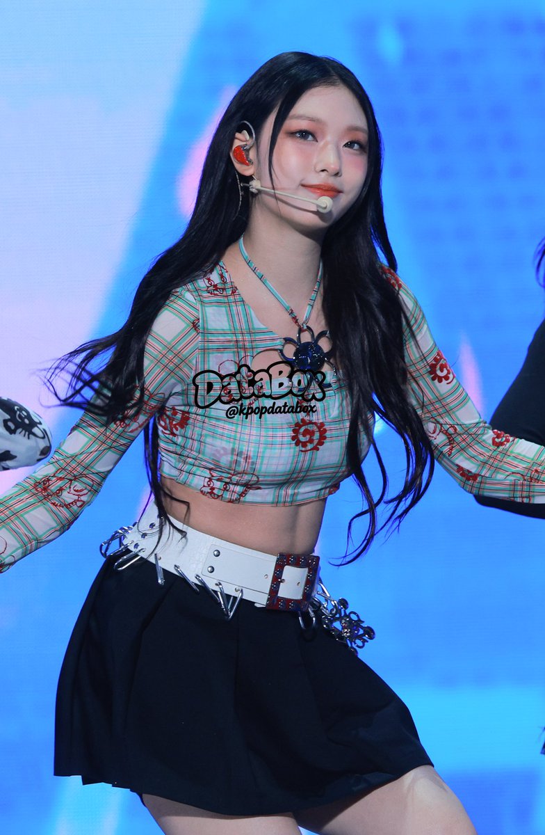 kpopdatabox's tweet photo. 231010 Haerin at The Fact Music Awards TMA

#NEWJEANS #뉴진스 #해린 #강해린 #HAERIN #ヘリン #Kpop #4K https://t.co/17liKkM3lV