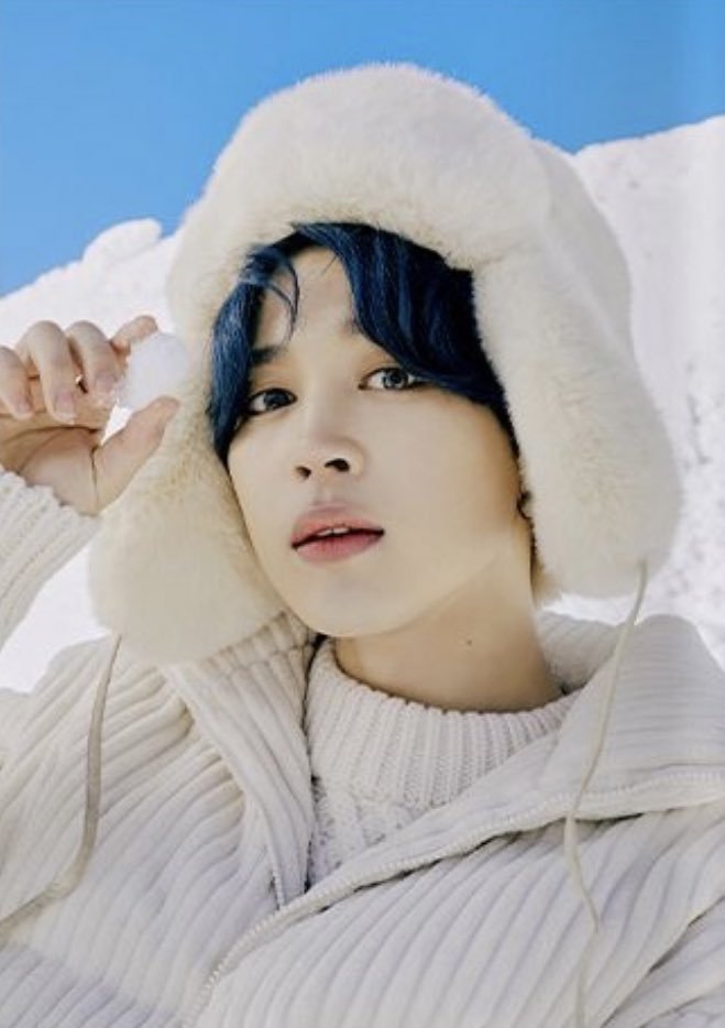 jacob7166's tweet photo. 💛訂閱限定，國旻同人《追逐》更新💜
🍄：
這一篇琢磨很久，但寫一寫又覺得唉呀……這兩人就是命定的戀人啊。
另外很謝謝留言的讀者，很感謝也很開心感動，有人跟我一樣珍惜這一個故事。
有讀者推薦的音樂変わらないもの非常貼合Mina（Ian與M的cp名），請大家可以去找中文歌詞來搭著聽。
—
🌙摘錄☀️
酒意不斷上湧，智旻閉眼趴在男人背上，隨著腳步的一起一伏感覺自己像漂浮在海上。鄂霍次克海的月夜，他站在網走港的浮橋上暈眩，聊天室裡對方發來的約會訊息他看了一遍又一遍。

晚了一年才讀取的訊息，不會履行的約定，隨著他張開的掌心跟手機一起沉入海底。
—
雷CP雷國旻煩請自行避雷。
🍄友善提醒：
純粹腦補，閱者勿上升現實真人，未成年請繞道，禁止轉載及其他平台上傳。
附圖：冬日國旻
