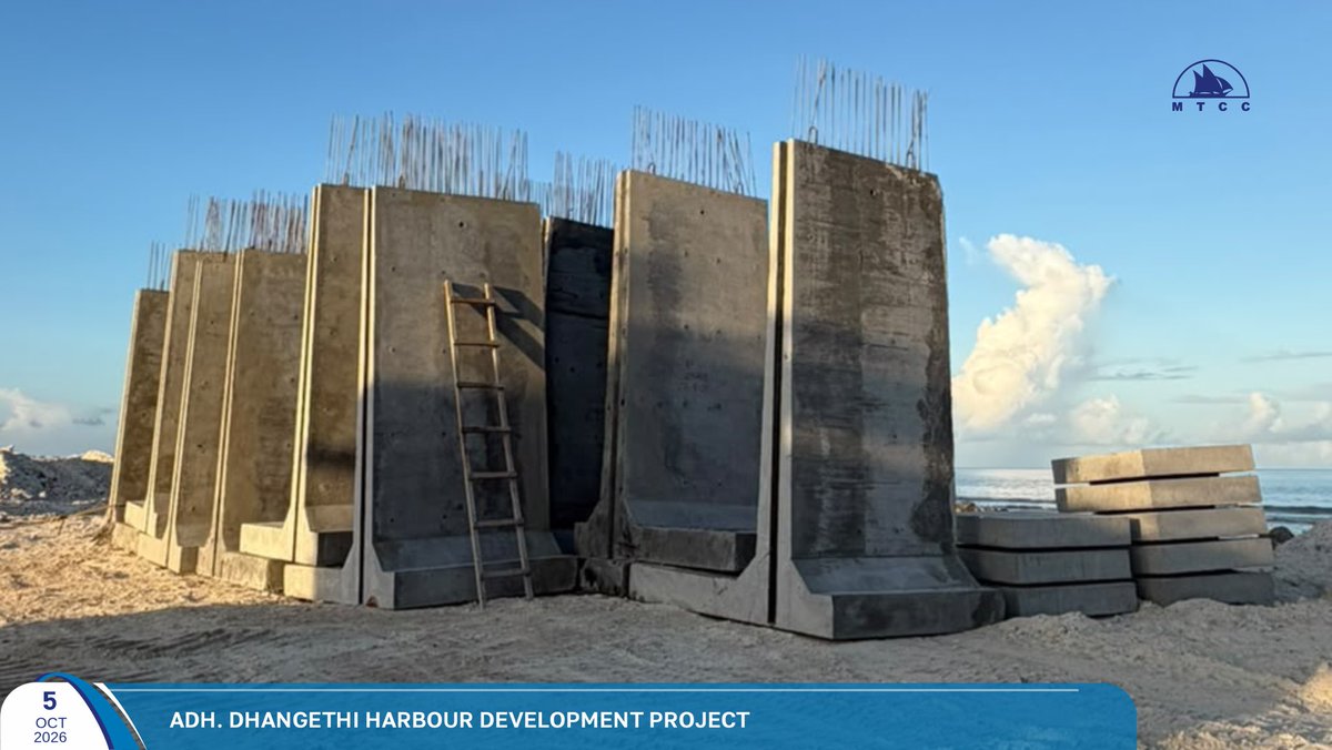 MTCCPlc's tweet photo. Project Update: Design and Build of ADh. Dhangethi Harbour Extension

6th shipment of quay wall blocks have been delivered to the project site. Quay wall line dredging and quay wall block installation works are currently ongoing.

Follow more updates at: https://t.co/gj1h168wwY

#MTCCProjects #TeamMTCC #RayyithungeKunfuni #GaumuBinaakurumugaaMTCC