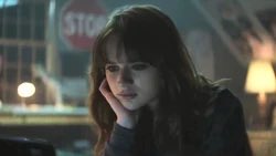 BaggedChocoMilk's tweet photo. Just watched Slenderman and was reminded of my fucking crush on Joey King. She has the most kissable lips like omgg https://t.co/dyqfyOREYh