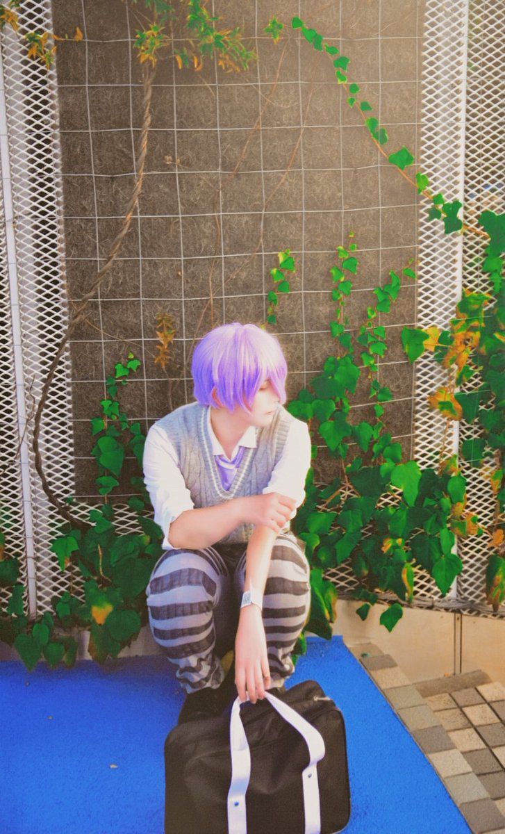 tumugi_mochimo's tweet photo. ＜🌈🕒Cosplay🫖🌿＞

『  2人とも遅いなぁ……。
   ここで待ち合わせって言われたのに……  』

photo📸➣真白遠夜さん(@mashiro_T00ya ) 

#コスフェスTDC
#レイパラ https://t.co/3KXYYSuZYt