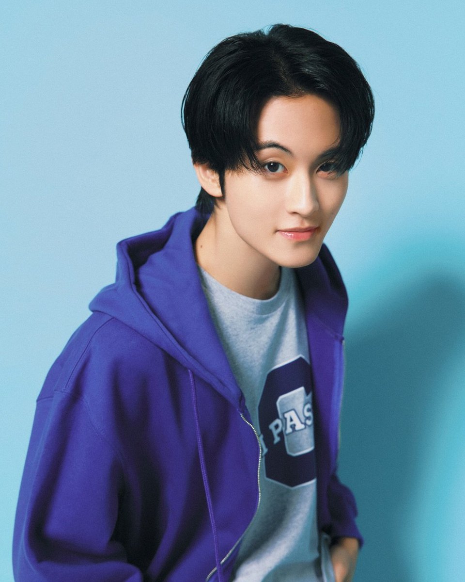 Marklee_base's tweet photo. 261005 Compassion Korea instagram (1)

🔗 https://t.co/tpoLSy0Sdb

#MarkLee #마크리 https://t.co/X1OfqlZyGP