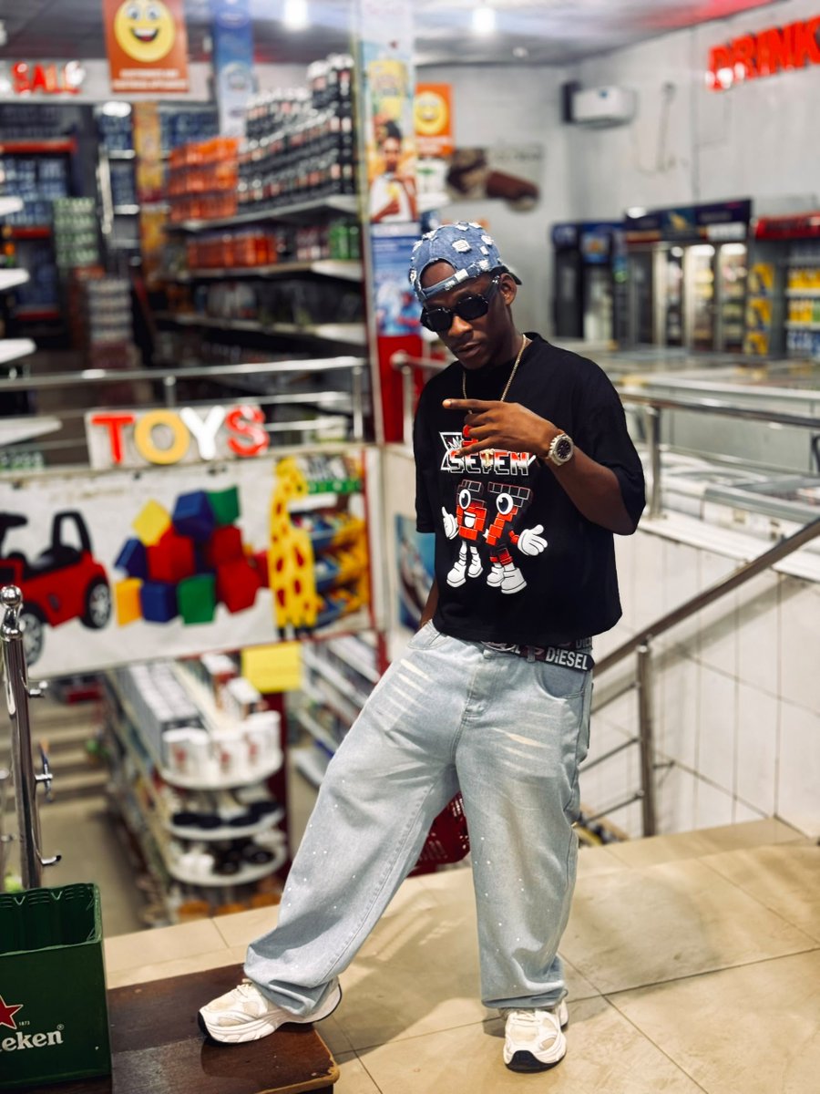 godswillbe62573's tweet photo. NEW EP LOADING🦎🦎🦎 #trend https://t.co/DYgOmJAysn