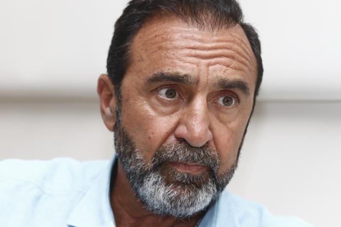 GaboSolorzanoEc's tweet photo. Nassib Neme y su dura descarga a José  Pileggi 💙⚡️🚨😡

“Perdió todo el patrimonio que recibió en jugadores por los cuales el club no recibió un solo centavo después de sus altas inversiones en los pases de una docena de jugadores que se fueron gratis o demandando o despedidos” https://t.co/mefggjFZt4