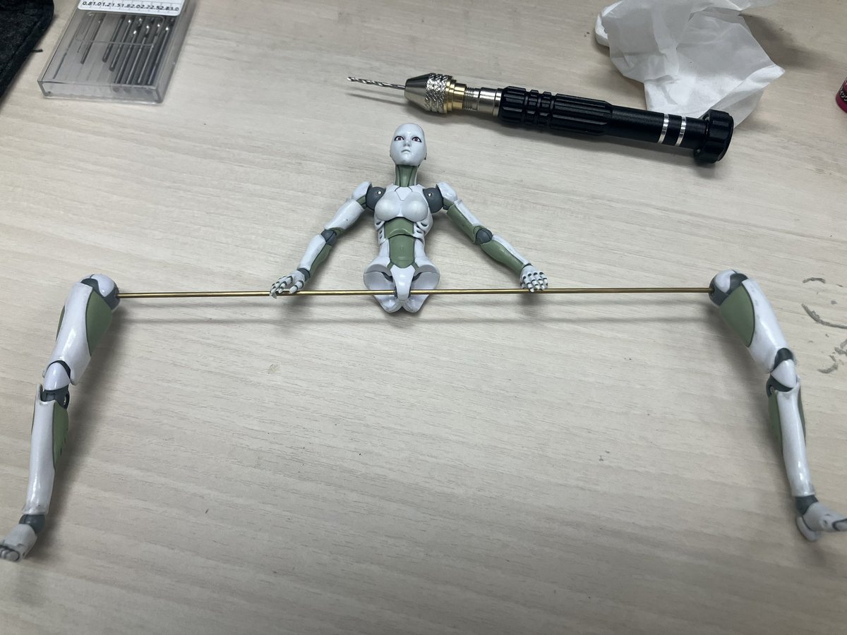 Arthur_EC4869's tweet photo. これは修復過程で産まれた悲しきモンスター……。 https://t.co/TrelOvxqFR