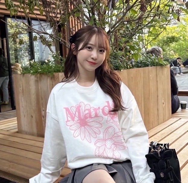 ge_su_bo_'s tweet photo. かとゆりちゃんに関してはハイフと脂肪吸引先をストーリーで公開してくれてる🥺

もちろん私も税金肩代わりさせて欲しい💢💢💢💢 https://t.co/79dgu7iJfc