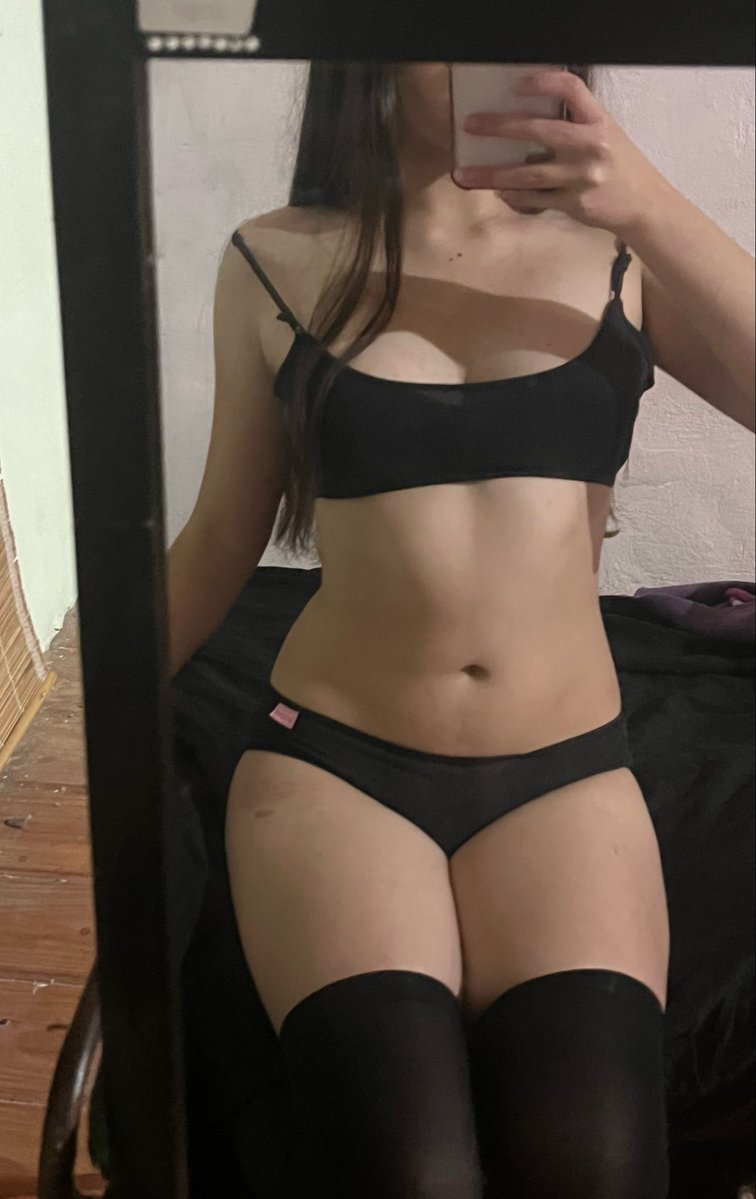 Cata__1157's tweet photo. Holi vendo zings y cosas asi y fotos o videos como ustedes quieran para comparar un conjunto 
41🔁 arg https://t.co/J8XRvmqdpK