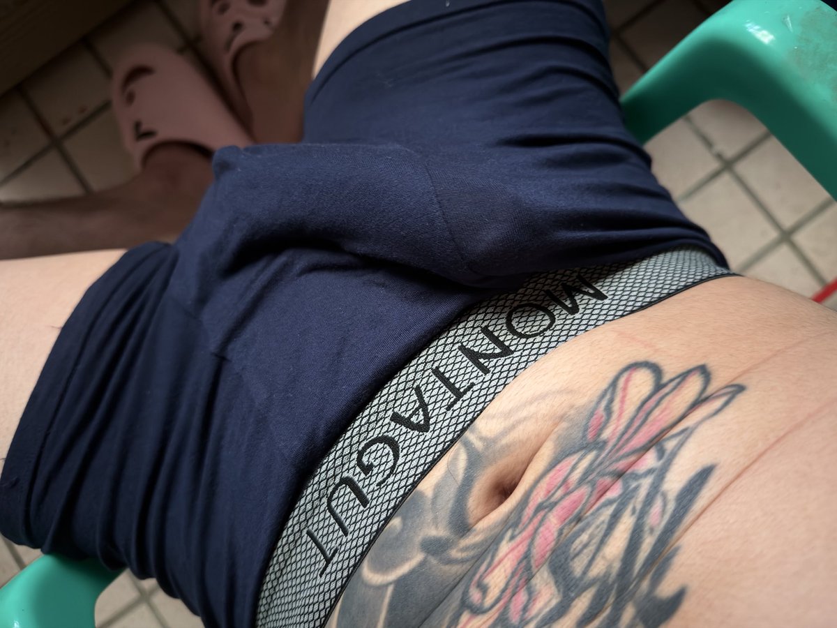 tattoo0819's tweet photo. 一大早的🫣 https://t.co/Dy29RDGvX2