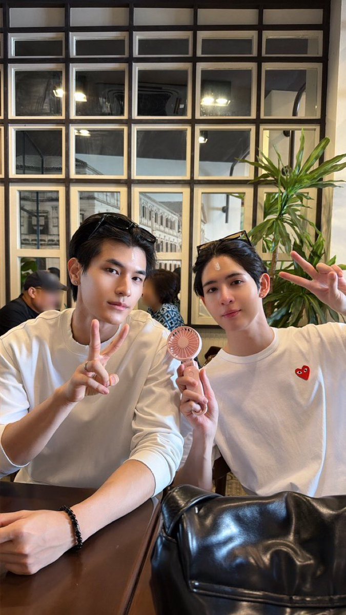 teerakmarkpkk's tweet photo. i still feel the same, my shaylas 🥺🤏

#phuphasrp #jamessu https://t.co/QL36k0RBaY