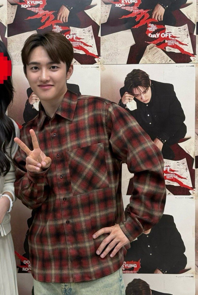 Zziranghee's tweet photo. WOAH DOH KYUNGSOO 🫨 https://t.co/GBpJflx7k2