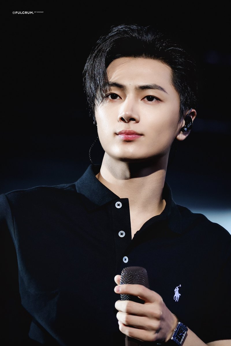 innijs's tweet photo. 오살힘🖤 https://t.co/lxkZZOHLj8