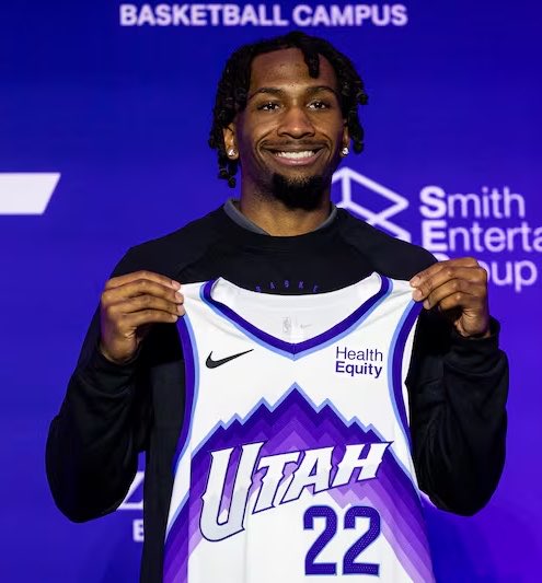 WizardsMuse1's tweet photo. Darryn Peterson First Game vs Denver:

3 Points
2 Assists
2 Turnovers
3 Fouls
22 Minutes
1/5 FG

STRAIGHT ASS 🔥🔥🔥 https://t.co/2FaC8k7wsE
